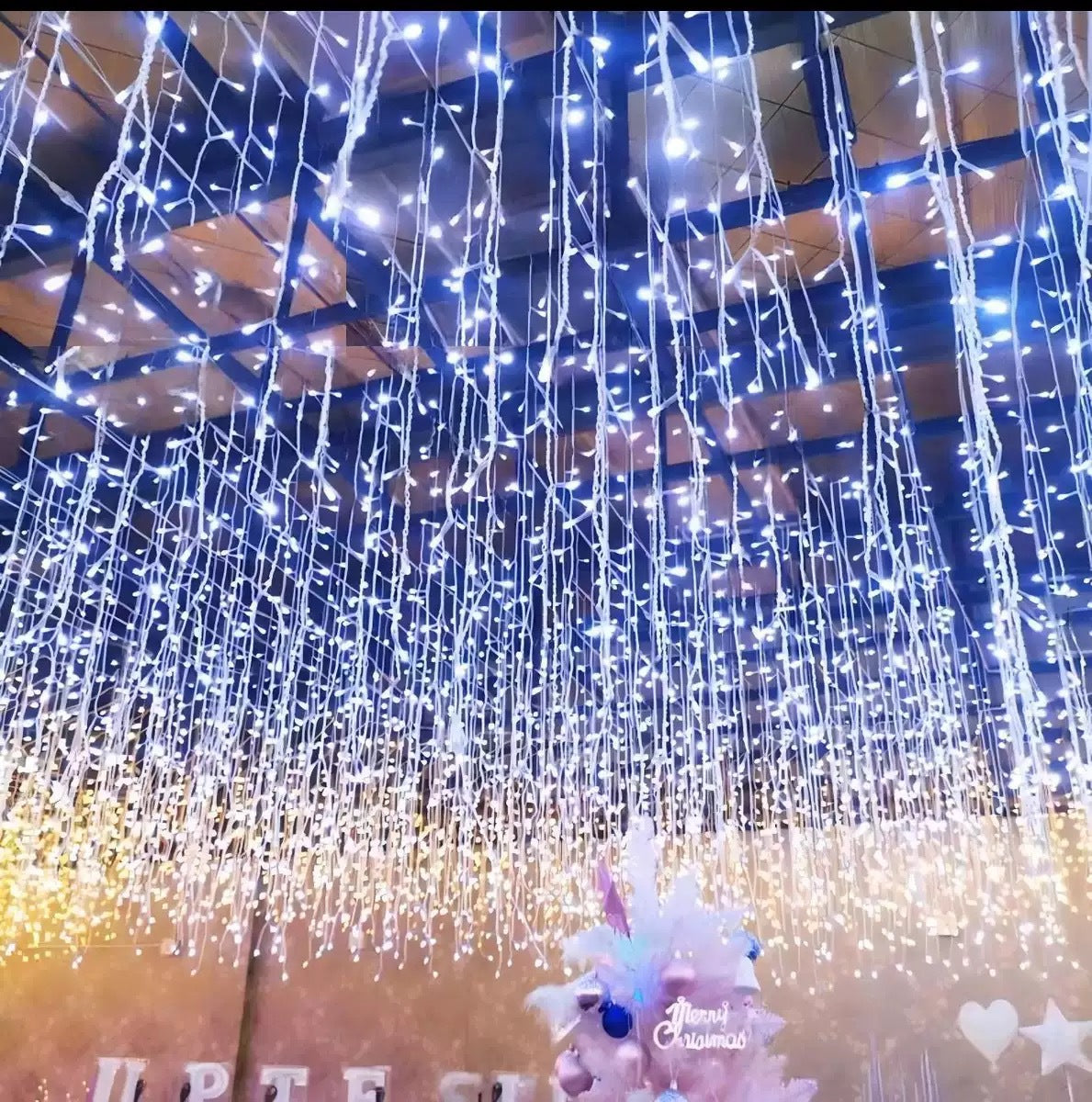 LED Icicle Curtain Lights – 4m x 0.6m Outdoor Christmas String Lights